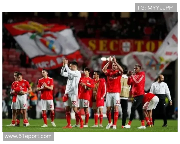 阿贾克斯与本菲卡激战在即10月24日欧冠精彩对决值得期待